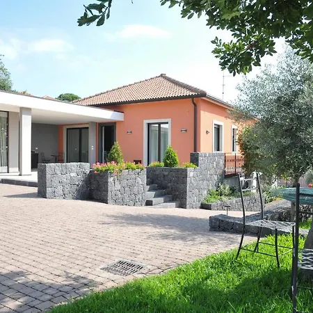 Bed & Breakfast La Casa Dell'alloro *