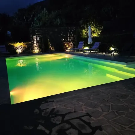 La Casa Dell'alloro Nocleg ze śniadaniem Zafferana Etnea